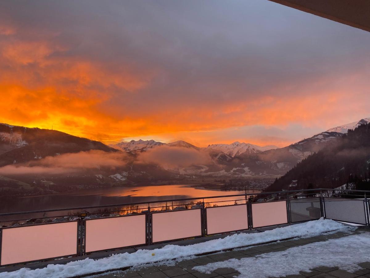 Penthouse Sonnberg Lägenhet Zell am See Exteriör bild