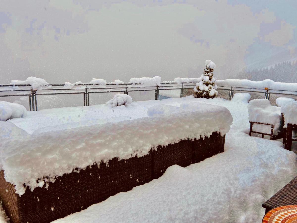 Penthouse Sonnberg Lägenhet Zell am See Exteriör bild